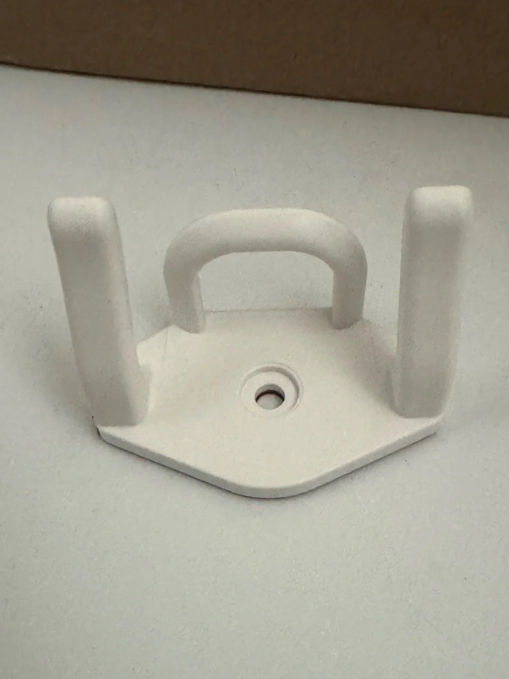Hat Hooks/Mounts 16 Pack 3M Adhesive (White)
